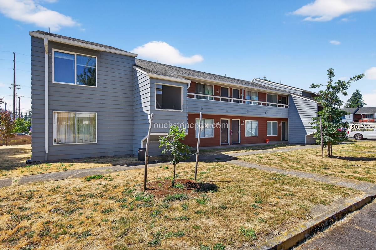 Apartment for rent at 2345 SE 135th Ave, Portland, OR 97233