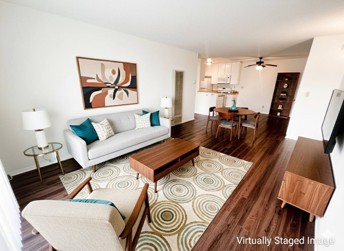 Apartment for rent at 11018 Moorpark St, North Hollywood, CA 91602