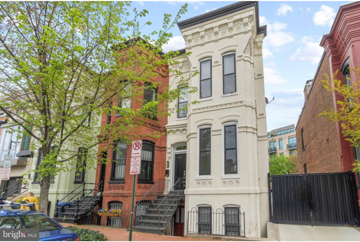 Apartment for rent at 514 11th St SE #B, Washington, DC 20003