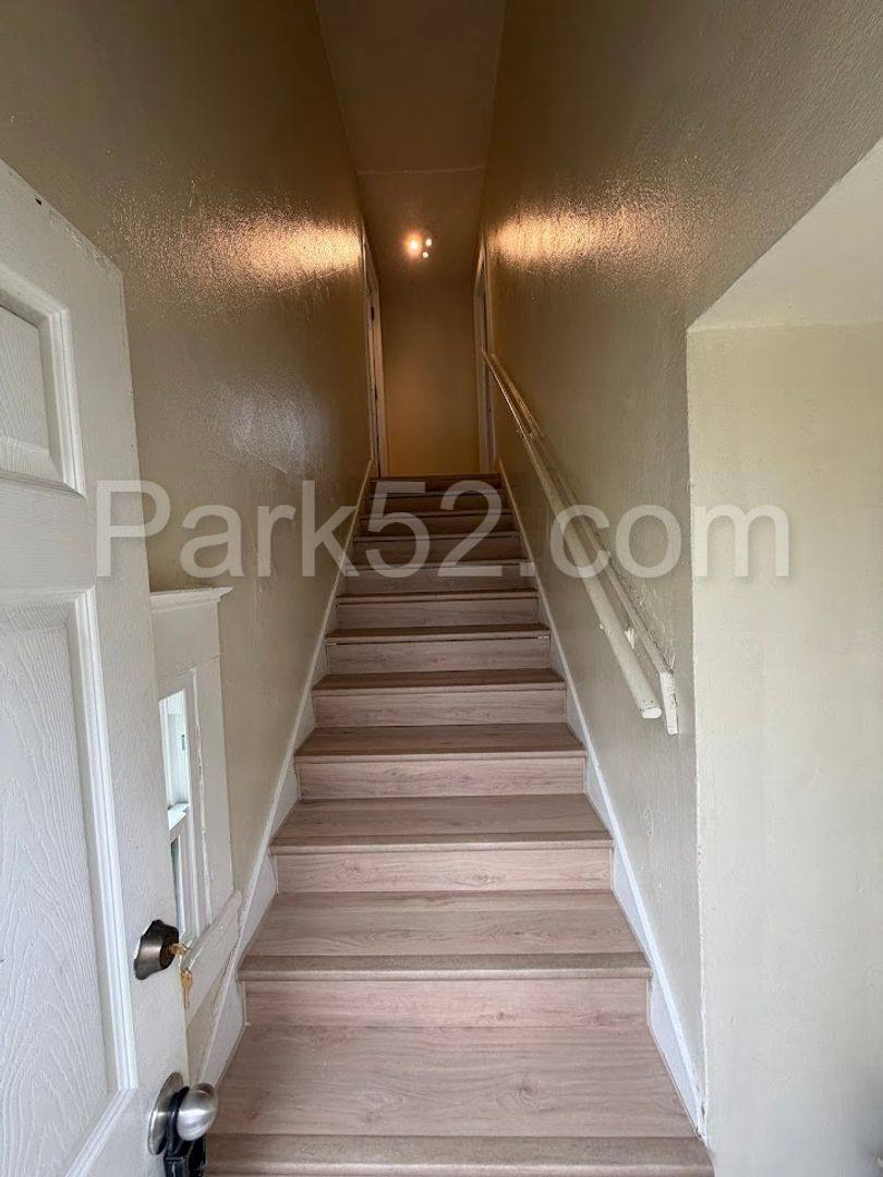 Townhouse for rent at 1711 S 9th St, Tacoma, WA 98405