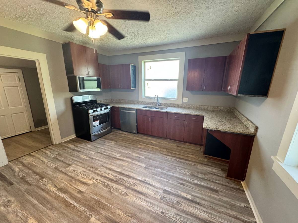 House for rent at 74 Martin Luther King Jr Dr, Winder, GA 30680