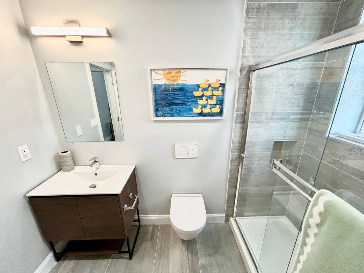 Apartment for rent at 1233 N 6th St, Philadelphia, PA 19123