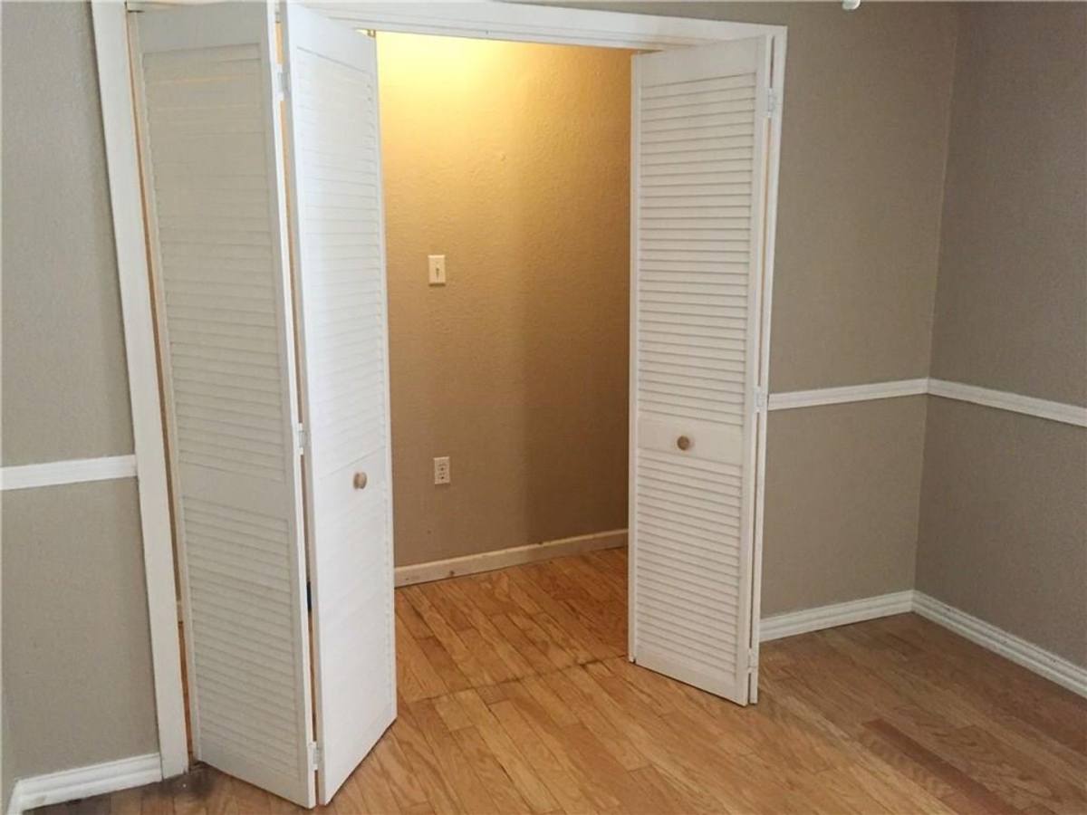 House for rent at 216 Elm St, Hurst, TX 76053