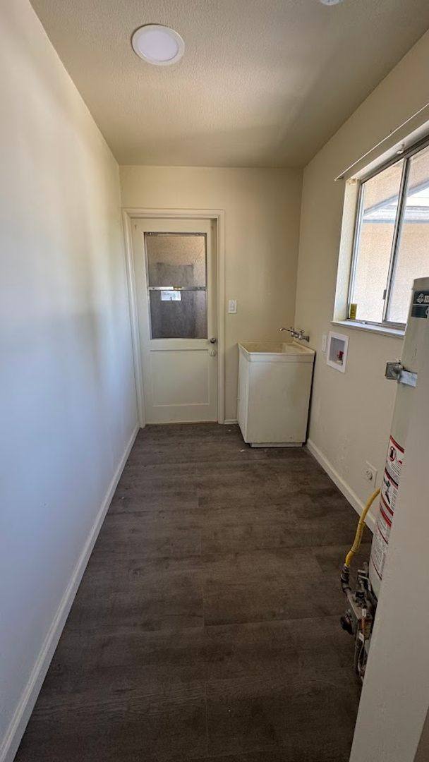 House for rent at 493 N Alta Ave, Dinuba, CA 93618