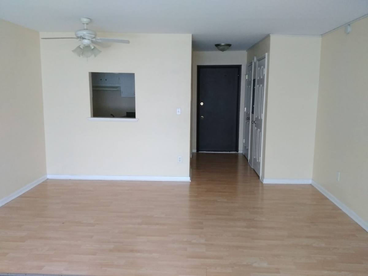 Apartment for rent at 1116 Irving Ave, Rockford, IL 61101