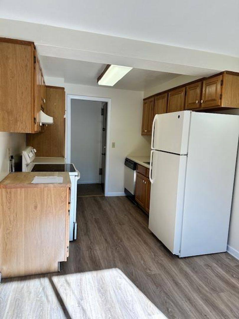 Apartment for rent at 220 Fox St, Sidney, NY 13838