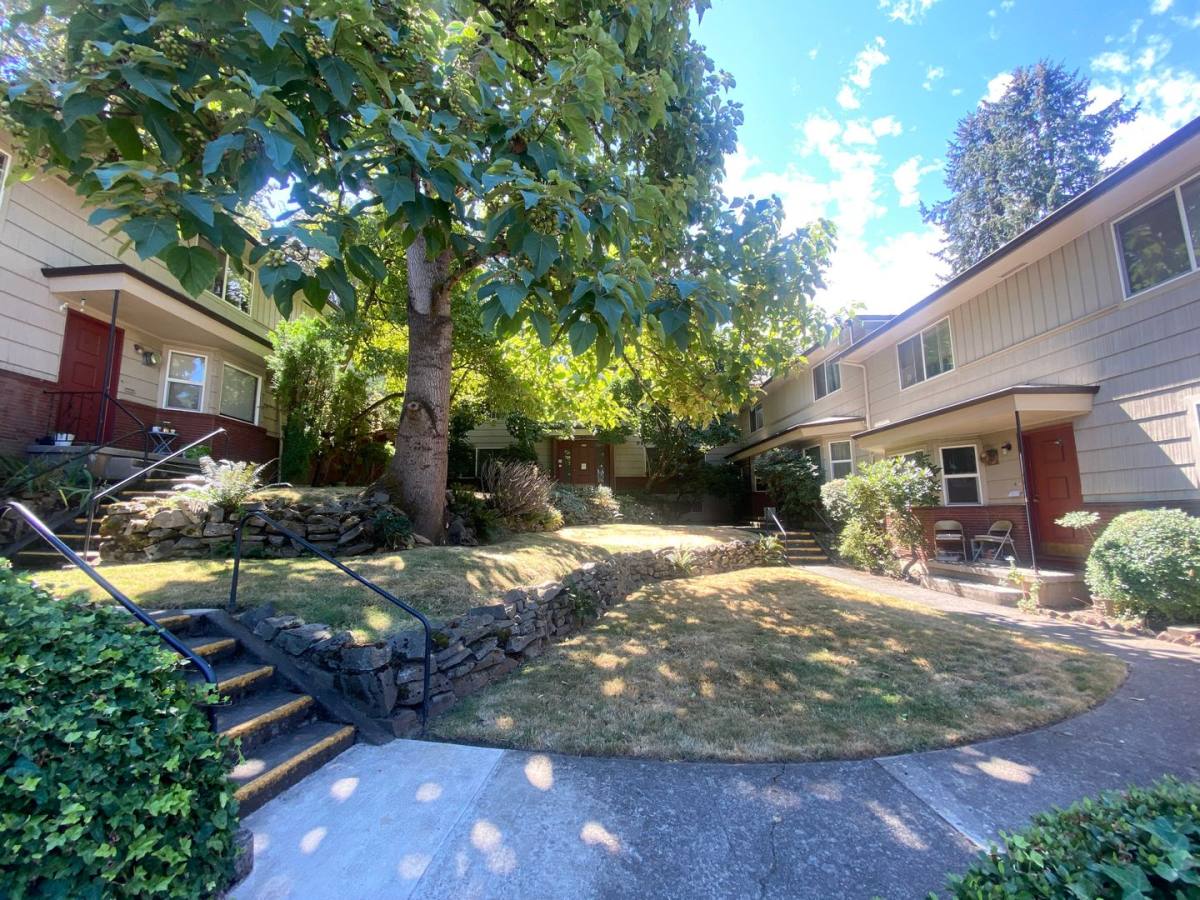 Apartment for rent at 6634 E Burnside, Portland, OR 97215