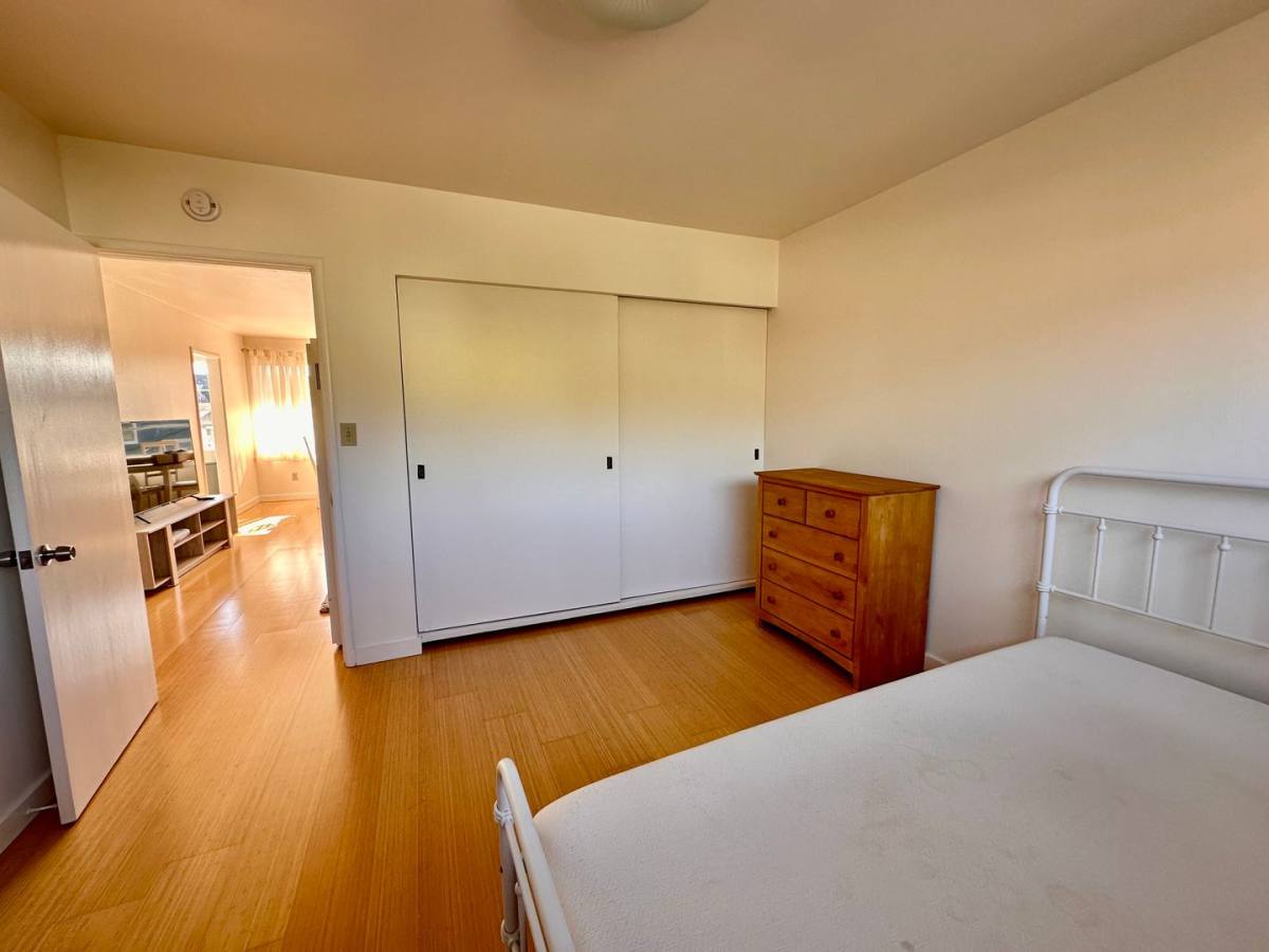 Apartment for rent at 1615-1617 Carleton St, Berkeley, CA 94703