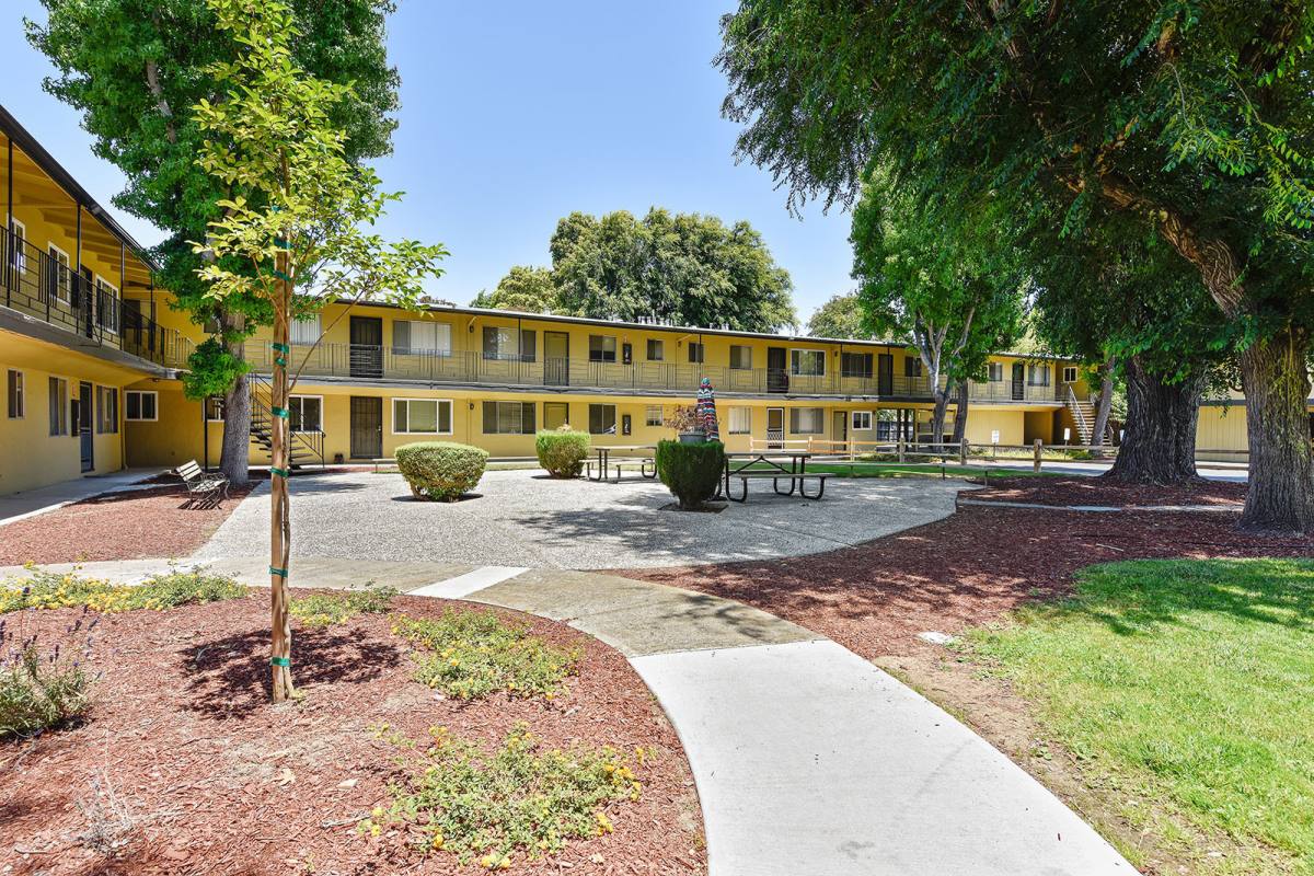 Apartment for rent at 4737 Thornton Ave, Fremont, CA 94536