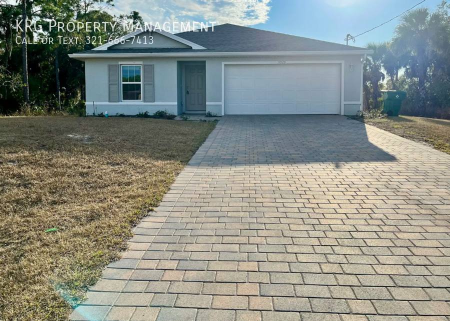 House for rent at 5029 S Rosebud Circle, Labelle, FL 33935