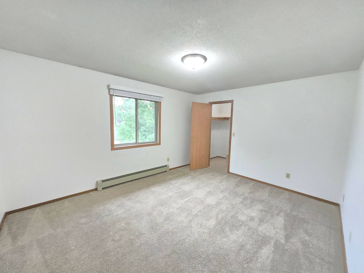 Apartment for rent at 4901 S Marion Rd, Sioux Falls, SD 57106