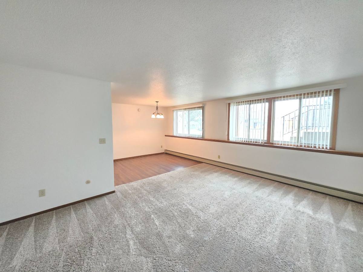 Apartment for rent at 4901 S Marion Rd, Sioux Falls, SD 57106