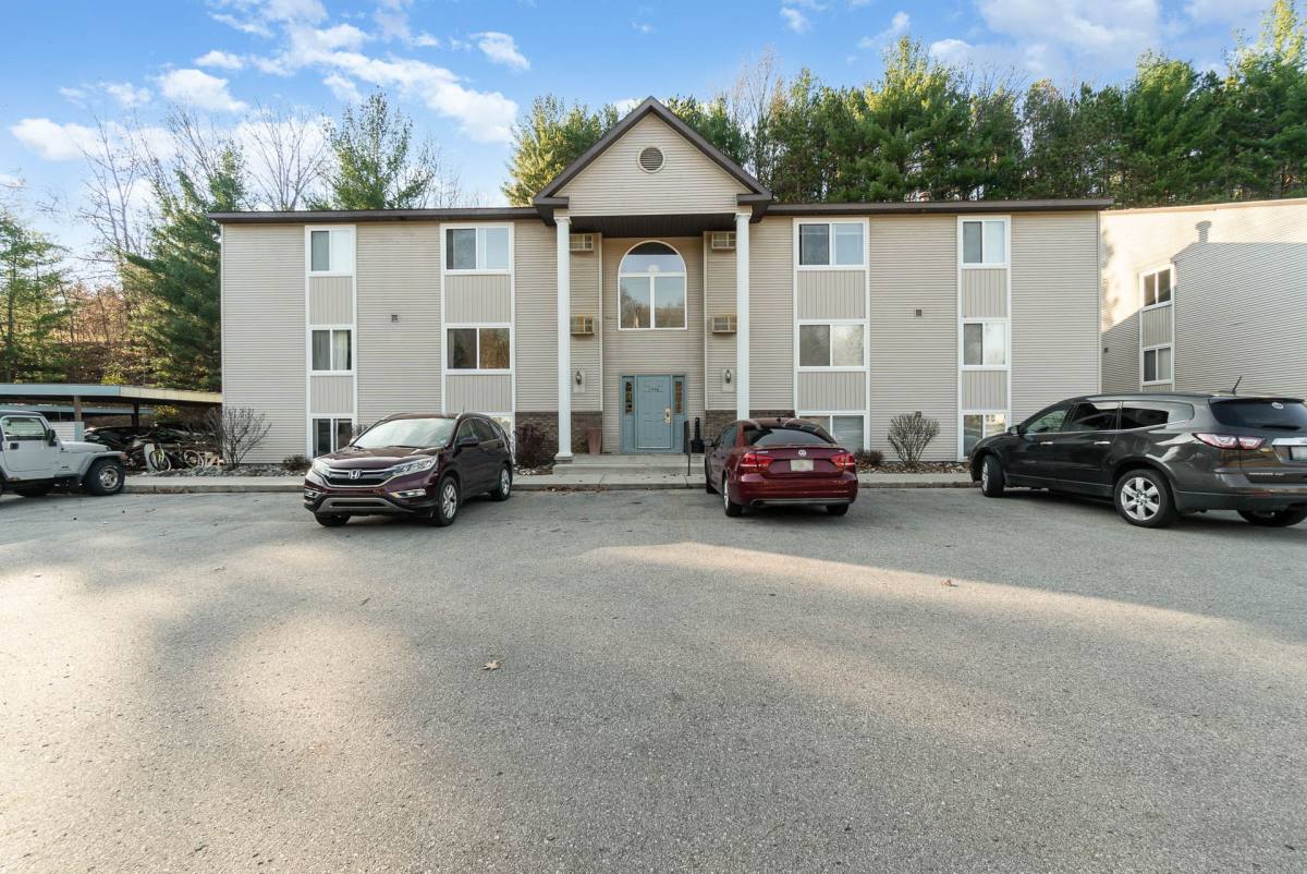 Apartment for rent at 1530 Veterans Dr #3, Traverse City, MI 49684