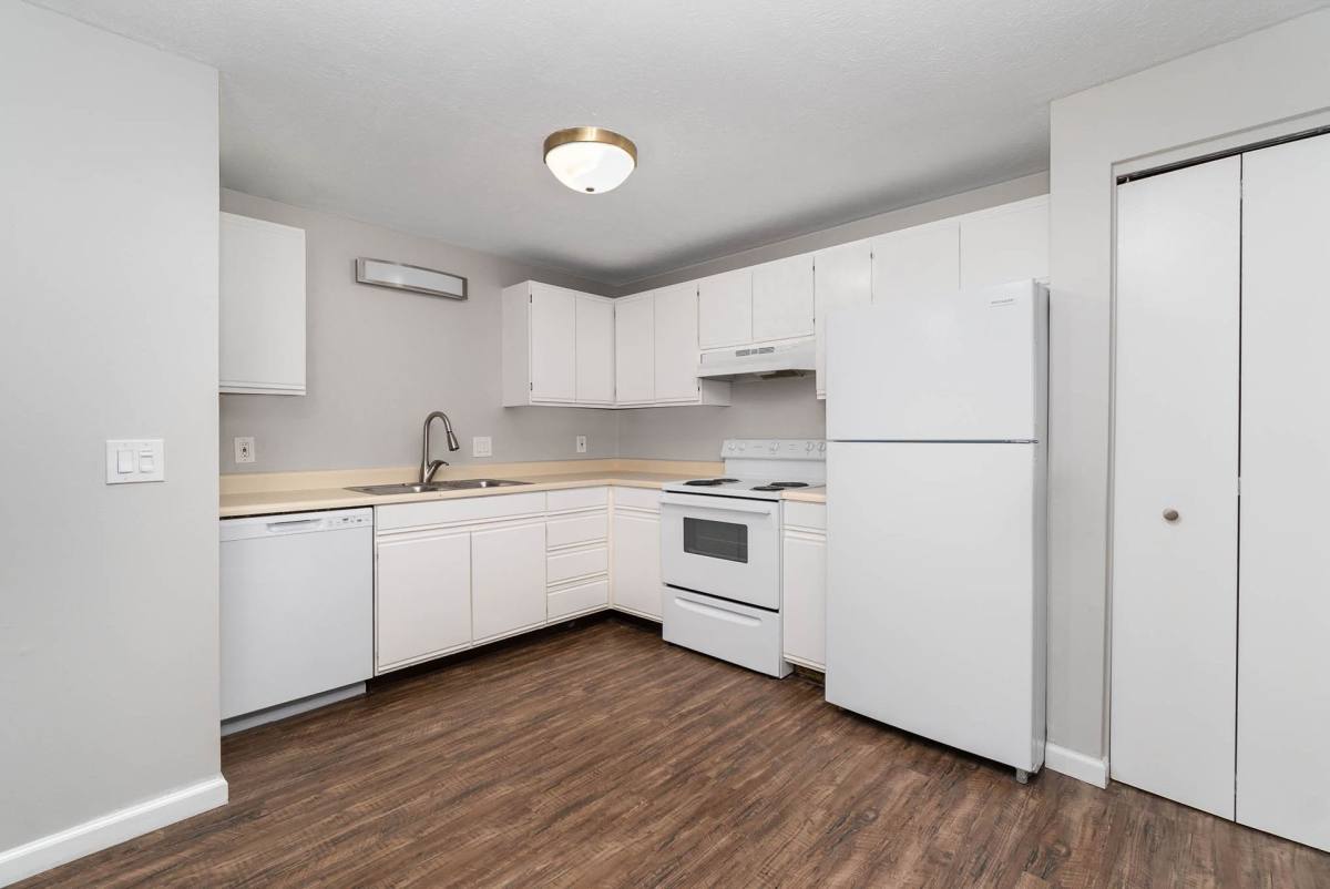 Apartment for rent at 1530 Veterans Dr #3, Traverse City, MI 49684