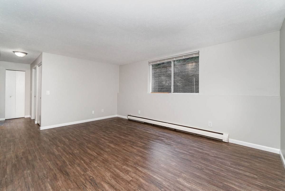 Apartment for rent at 1530 Veterans Dr #3, Traverse City, MI 49684