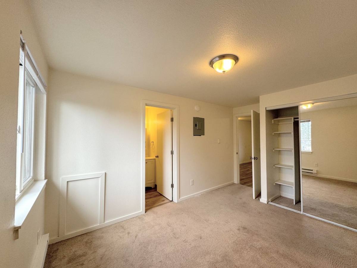 Apartment for rent at 3015 N Highland St, Tacoma, WA 98407