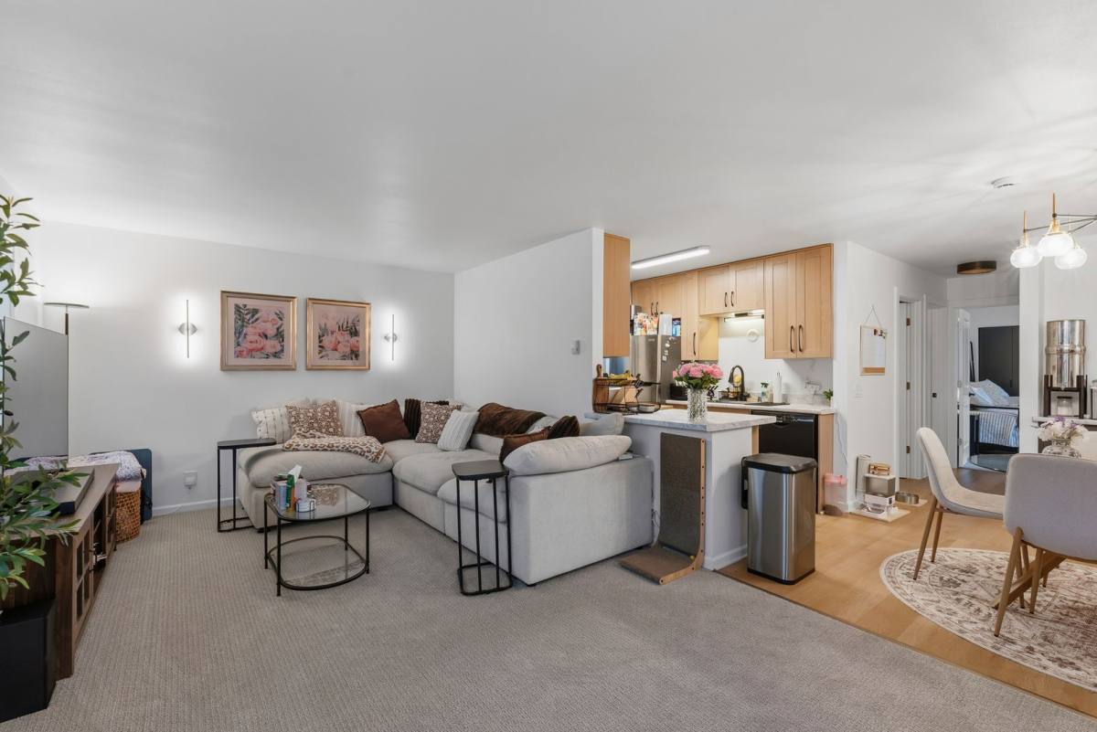 Apartment for rent at 1931 S 124th St, New Berlin, WI 53151