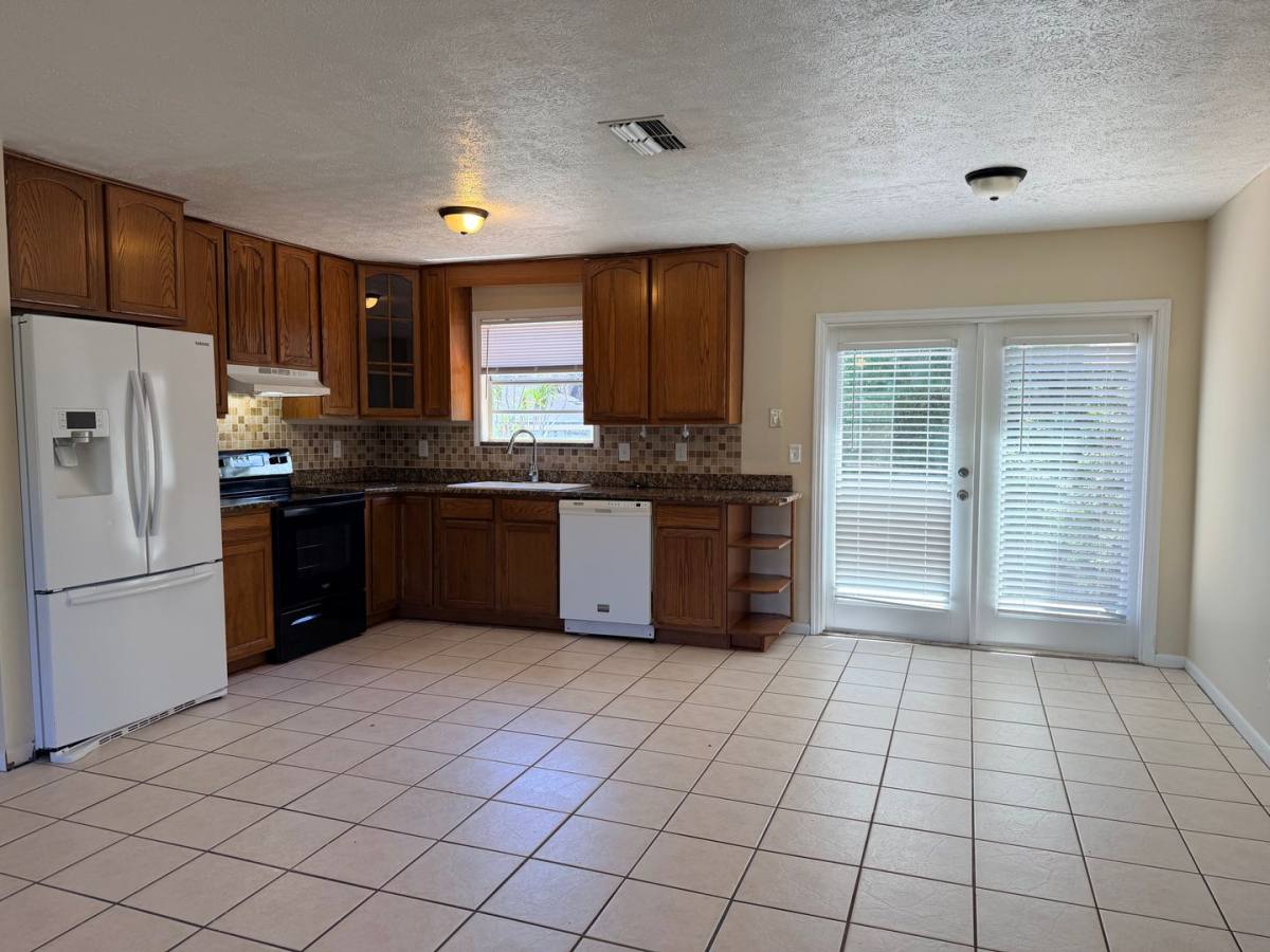 House for rent at 1224 Hamilton Ave, Lehigh Acres, FL 33972