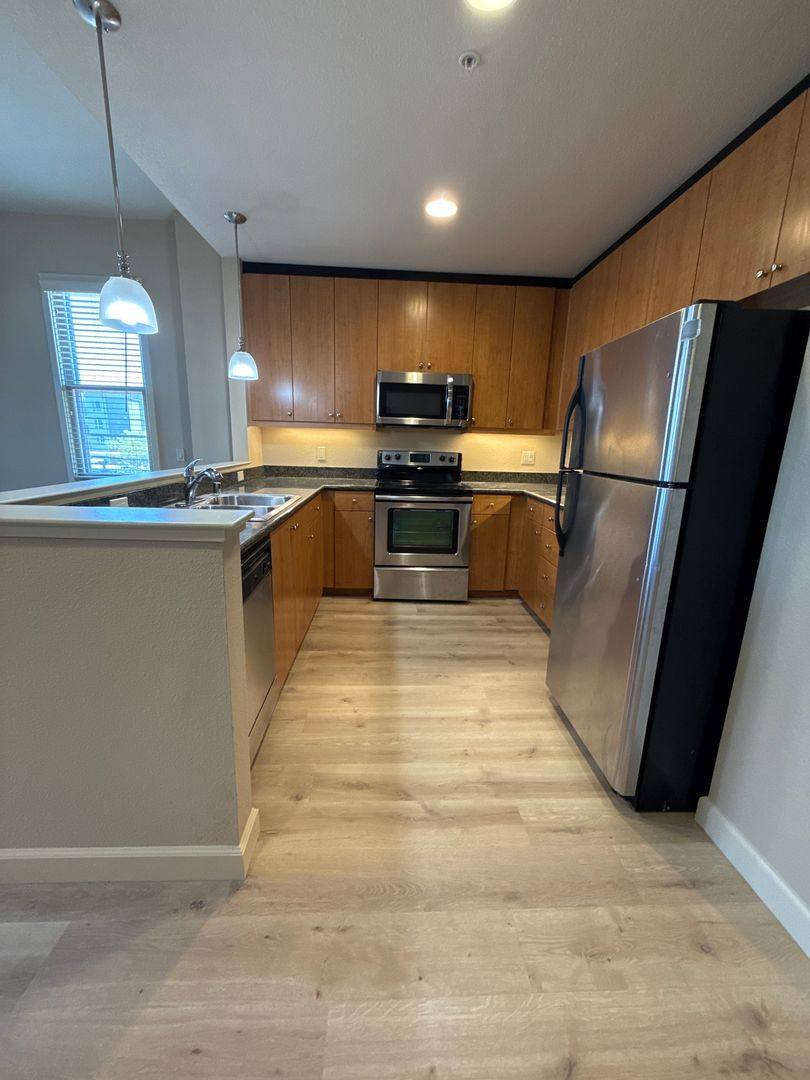 Apartment for rent at 7600 Monterey St, Gilroy, CA 95020
