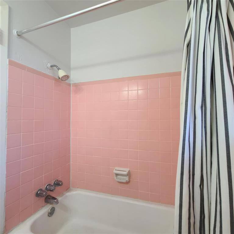 Apartment for rent at 4916 Worth St #4, Dallas, TX 75214