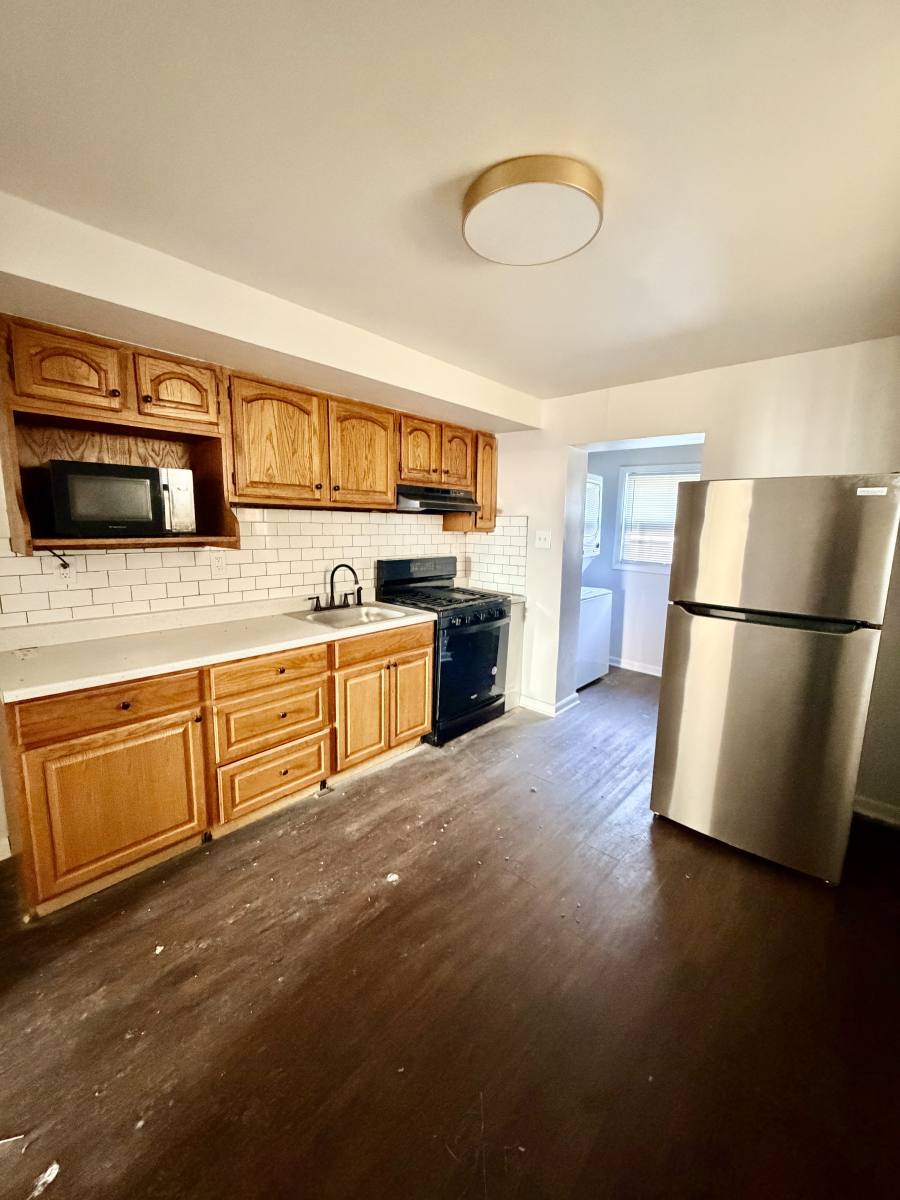 Townhouse for rent at 2084 E Pacific St, Philadelphia, PA 19134