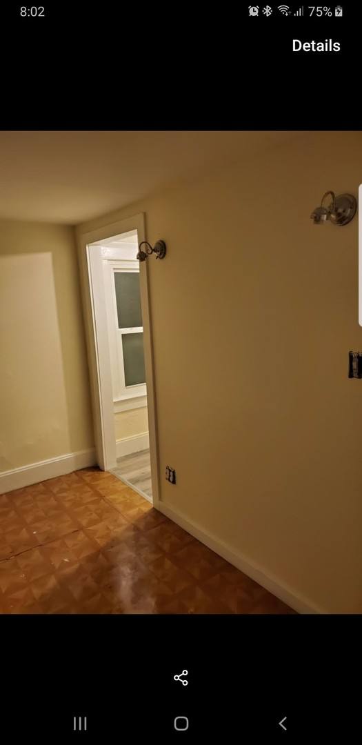 Apartment for rent at 73-75 N 9th St, Newark, OH 43055