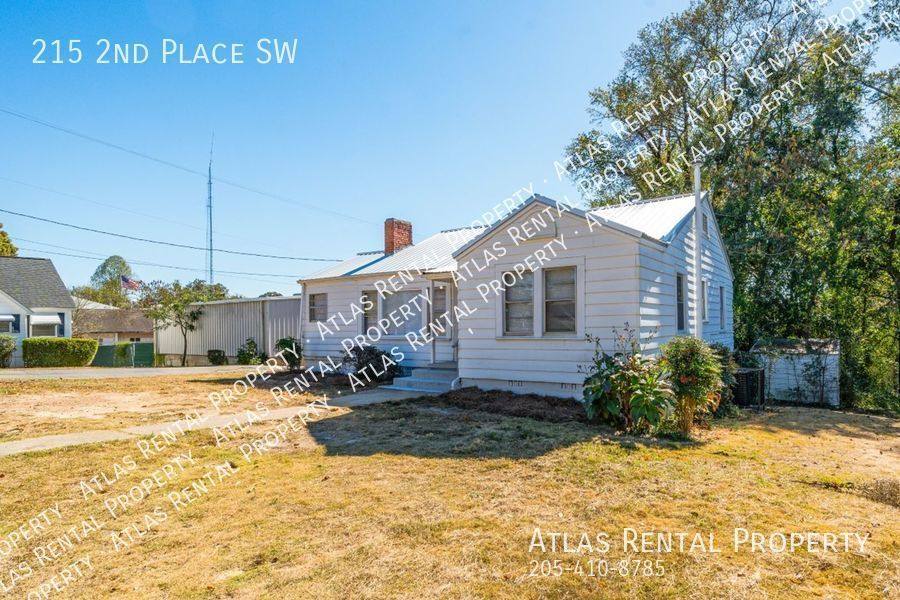 House for rent at 215 2nd Place SW, Graysville, AL 35073