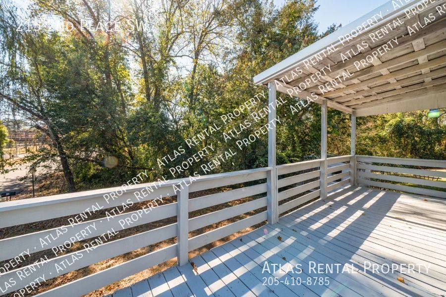 House for rent at 215 2nd Place SW, Graysville, AL 35073