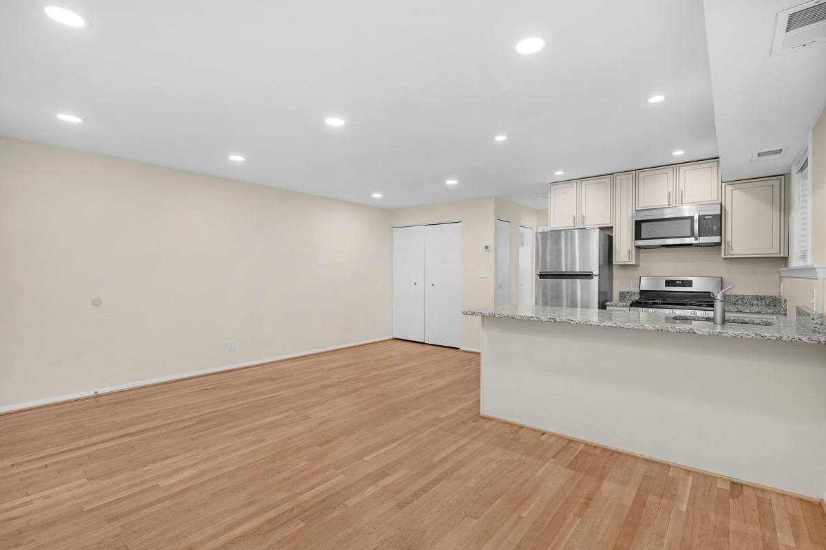 Apartment for rent at 2637 Saint Paul St, Baltimore, MD 21218