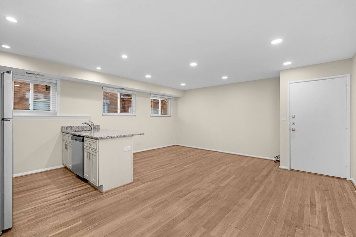 Apartment for rent at 2637 Saint Paul St, Baltimore, MD 21218