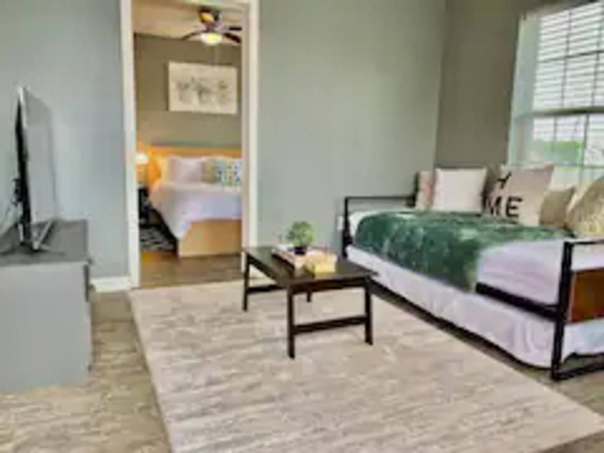 Apartment for rent at 1802-1808 Morgan, Corpus Christi, TX 78404