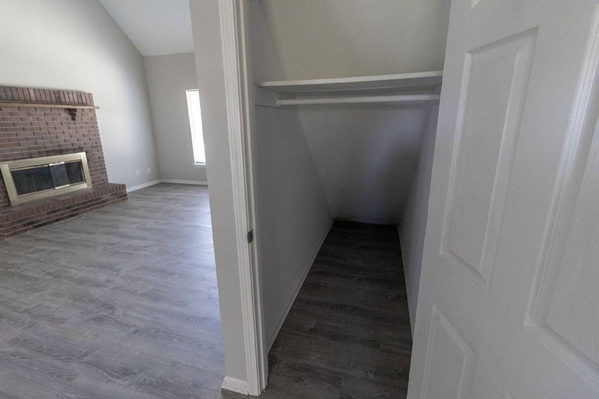 House for rent at 1923 Mirtle Grove Court, Columbia, MO 65201