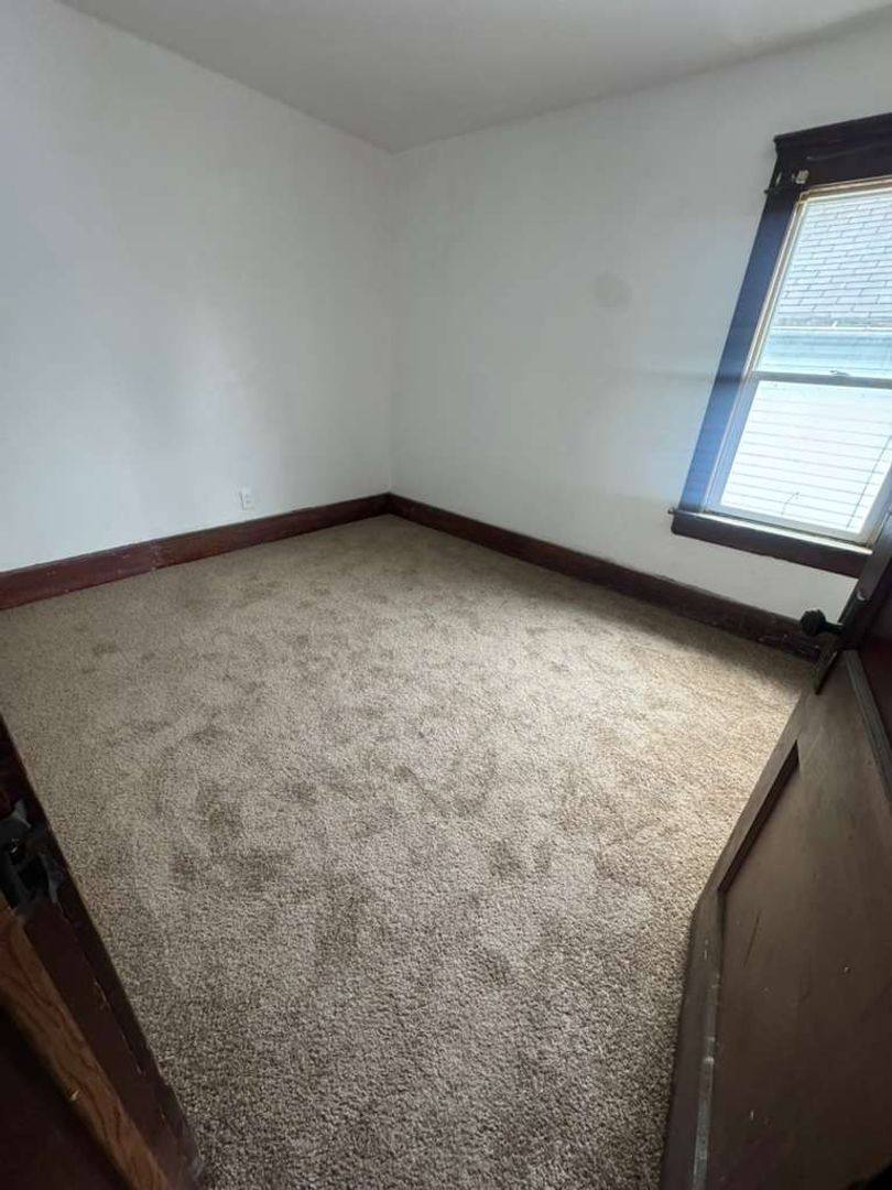 House for rent at 497 Lucy St, Akron, OH 44306