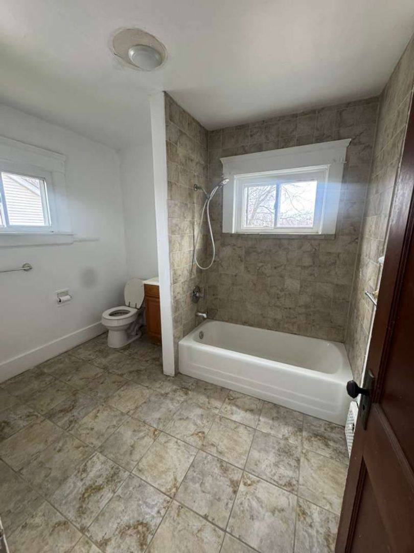 House for rent at 497 Lucy St, Akron, OH 44306