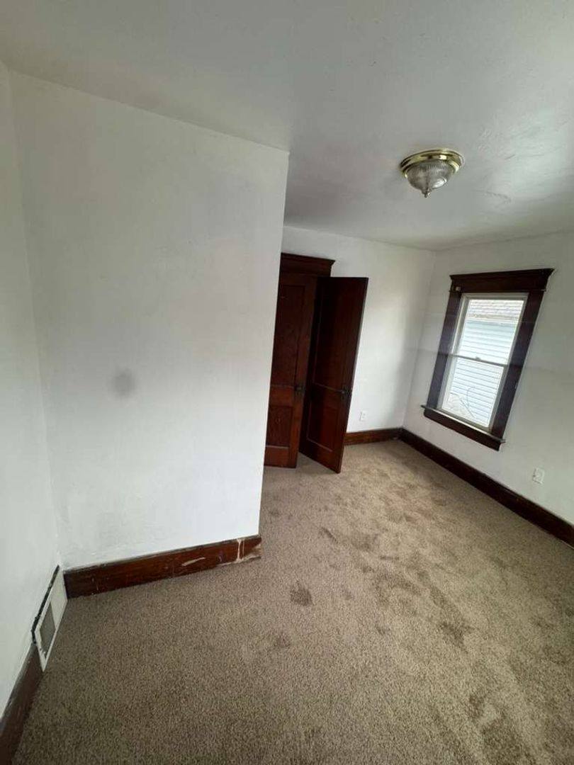 House for rent at 497 Lucy St, Akron, OH 44306