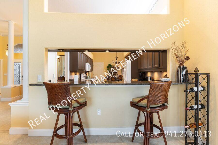 House for rent at 6815 Pleasant Hill Rd, Bradenton, FL 34203