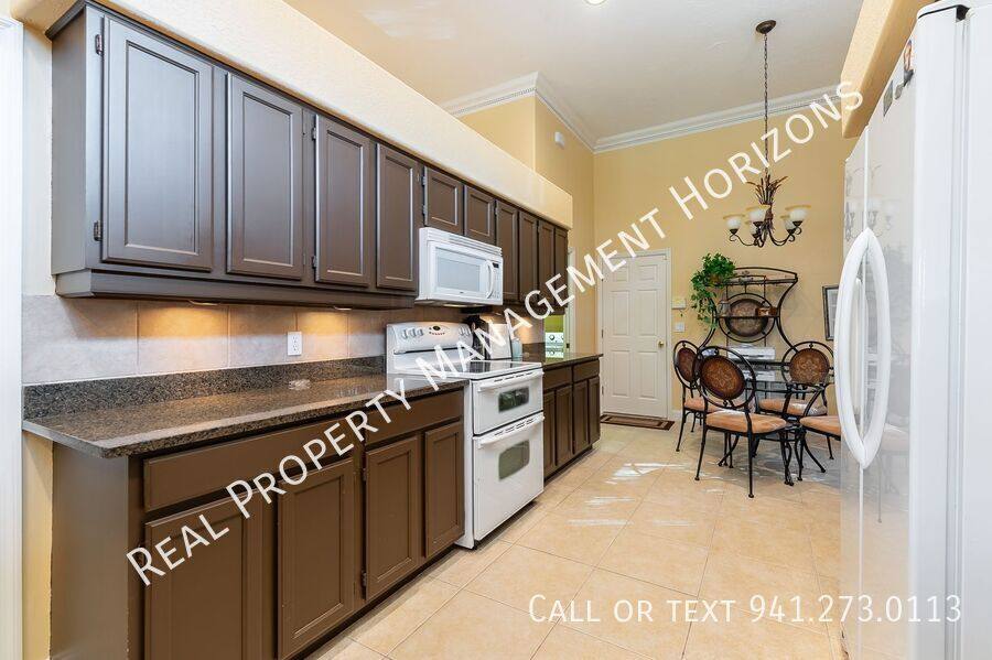House for rent at 6815 Pleasant Hill Rd, Bradenton, FL 34203
