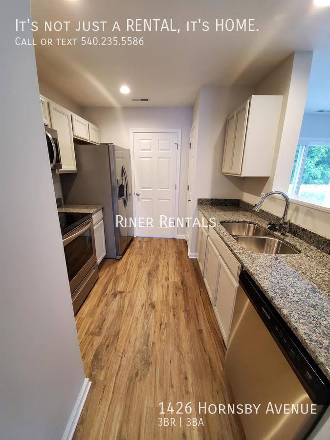 Townhouse for rent at 1426 Hornsby Ave, Harrisonburg, VA 22801