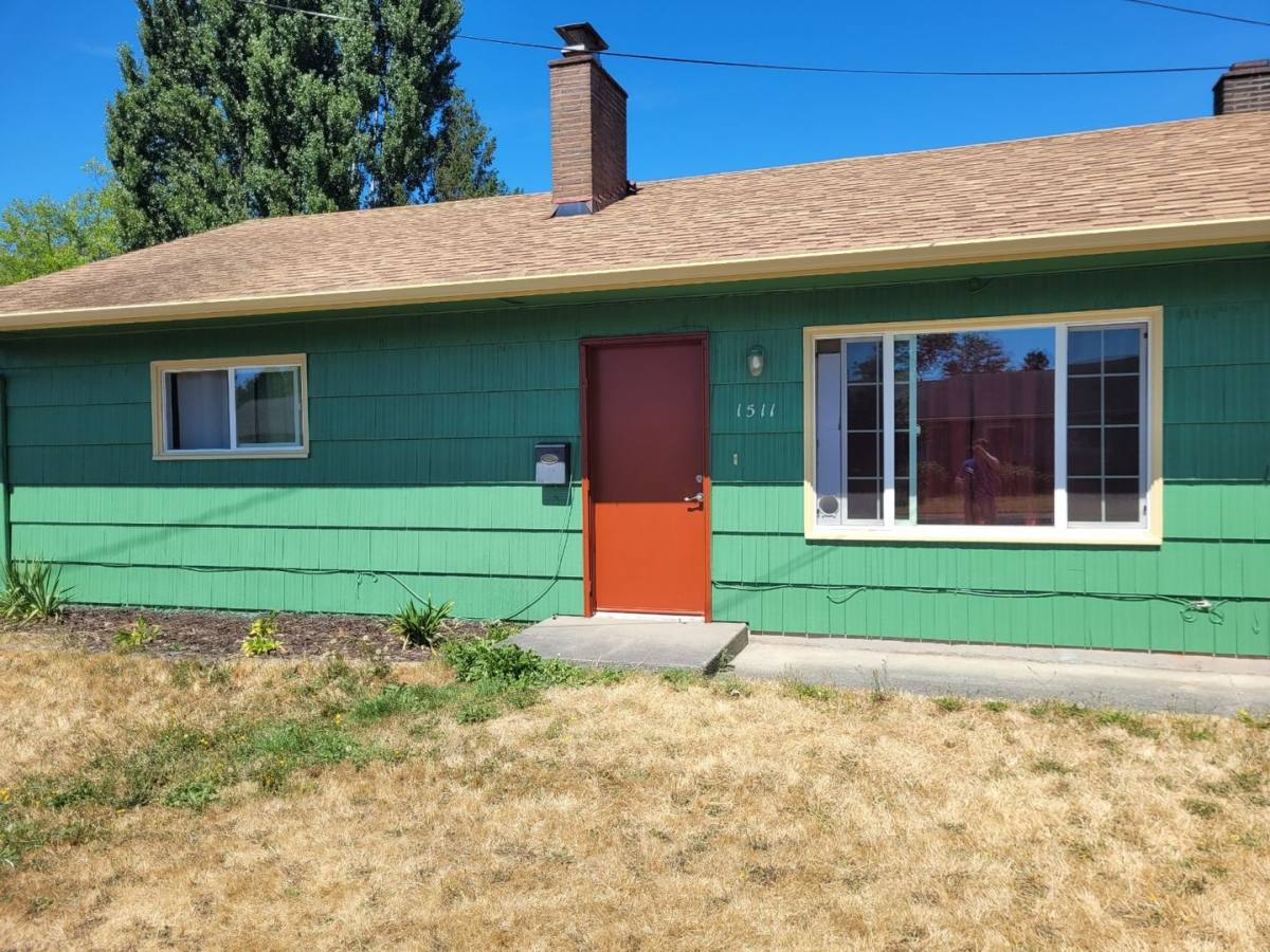 House for rent at 1511 Shirley Place, Mount Vernon, WA 98274