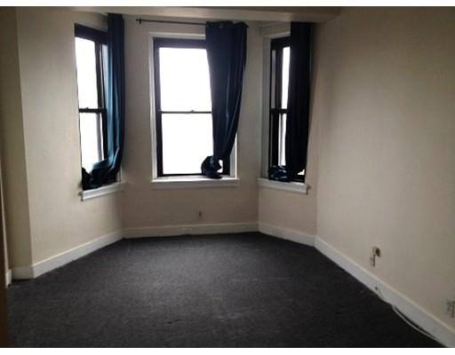 Apartment for rent at 475 Commonwealth Ave #601, Boston, MA 02215