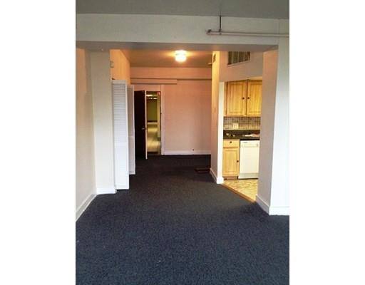 Apartment for rent at 475 Commonwealth Ave #601, Boston, MA 02215