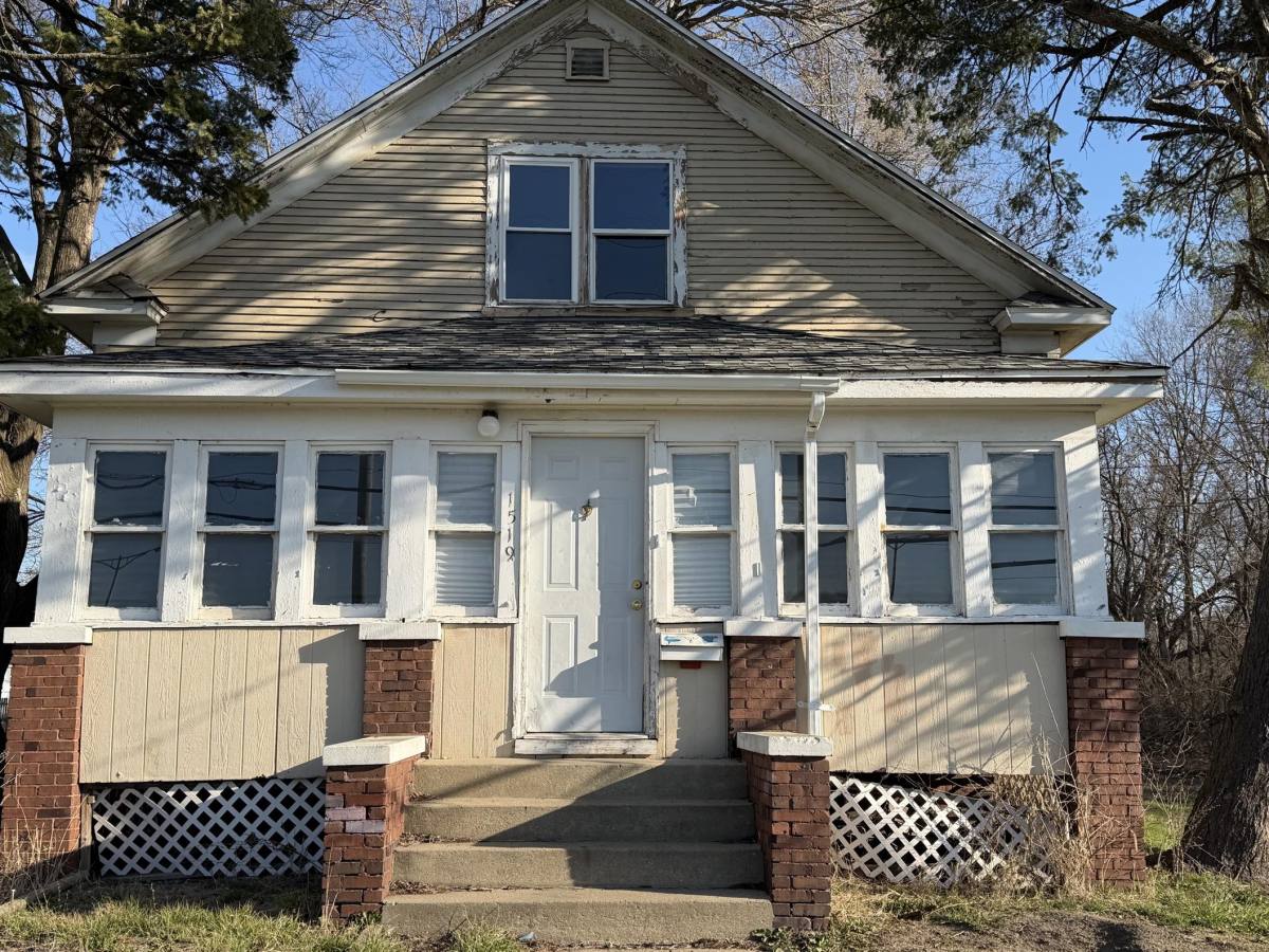 House for rent at 1519 Fairchild E, Danville, IL 61832