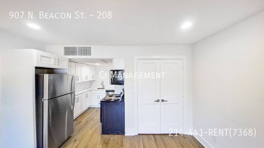 Apartment for rent at 907 N Beacon St #208, Dallas, TX 75214