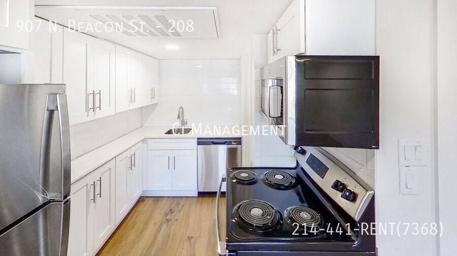 Apartment for rent at 907 N Beacon St #208, Dallas, TX 75214