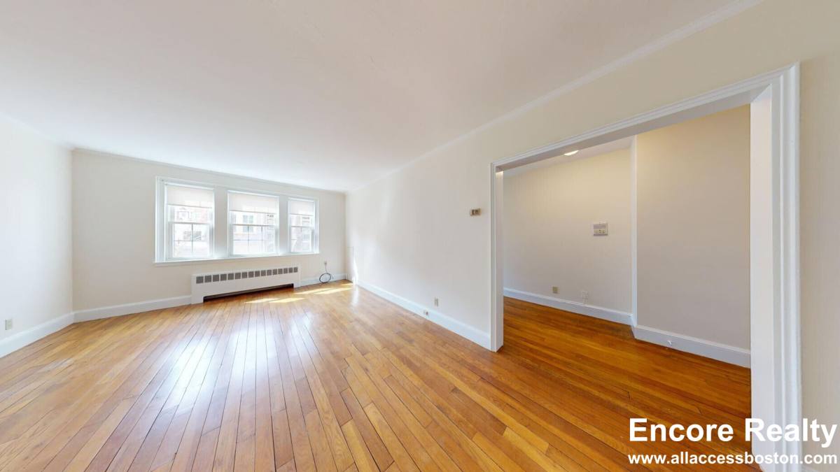 Apartment for rent at 550 Belmont St #2, Watertown, MA 02472