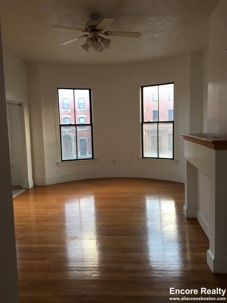 Apartment for rent at 669 Massachusetts Ave #2, Boston, MA 02118