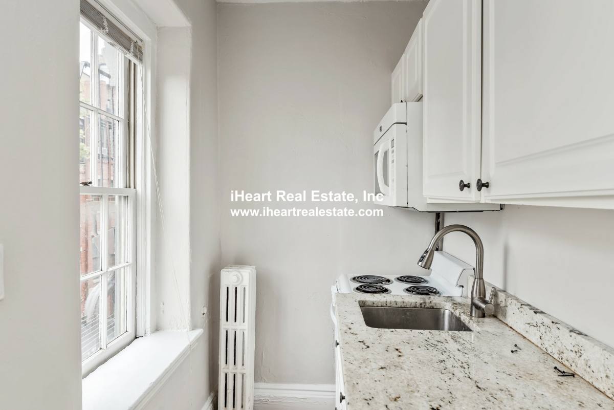 Apartment for rent at 47 S Russell #4, Boston, MA 02114