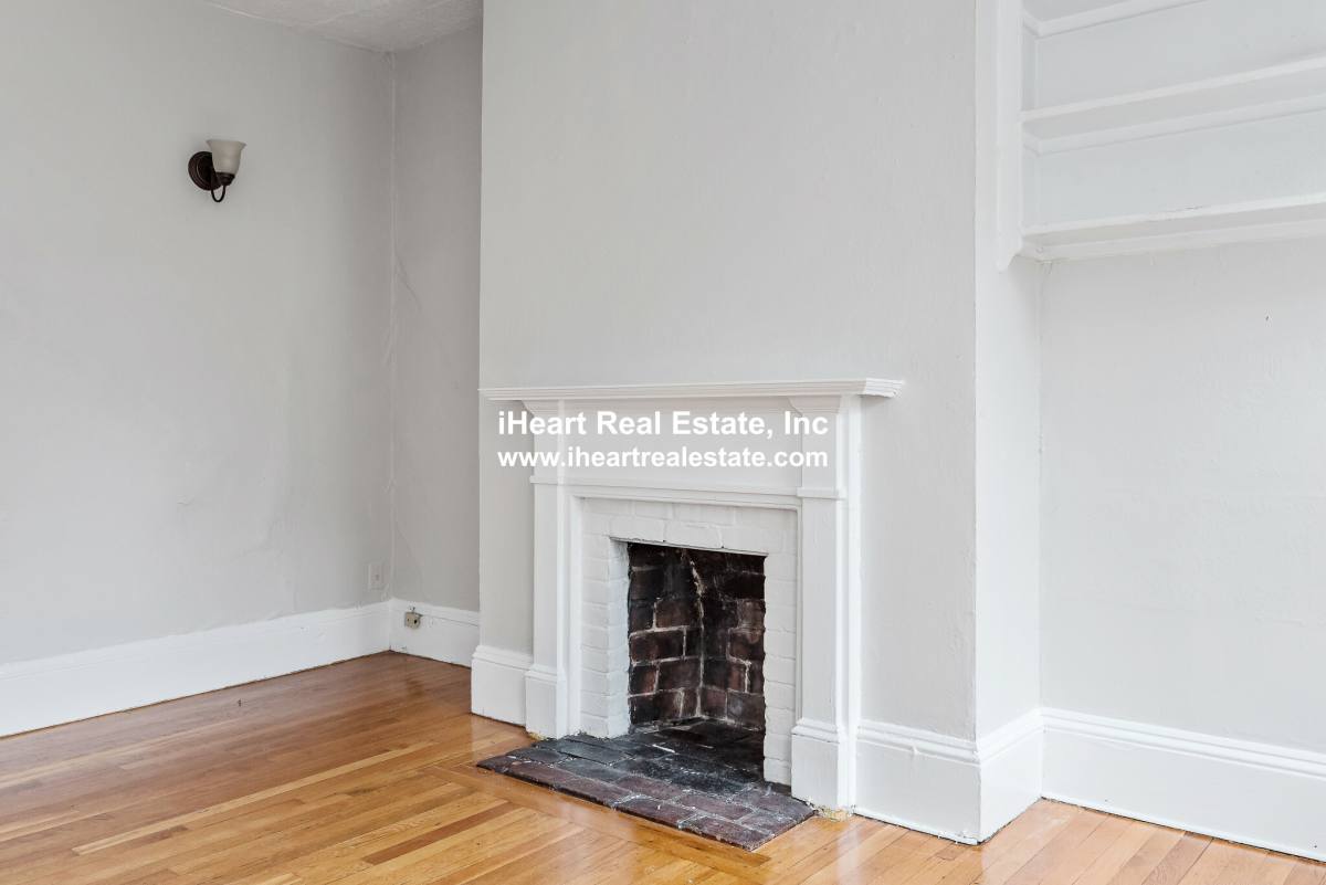 Apartment for rent at 47 S Russell #4, Boston, MA 02114
