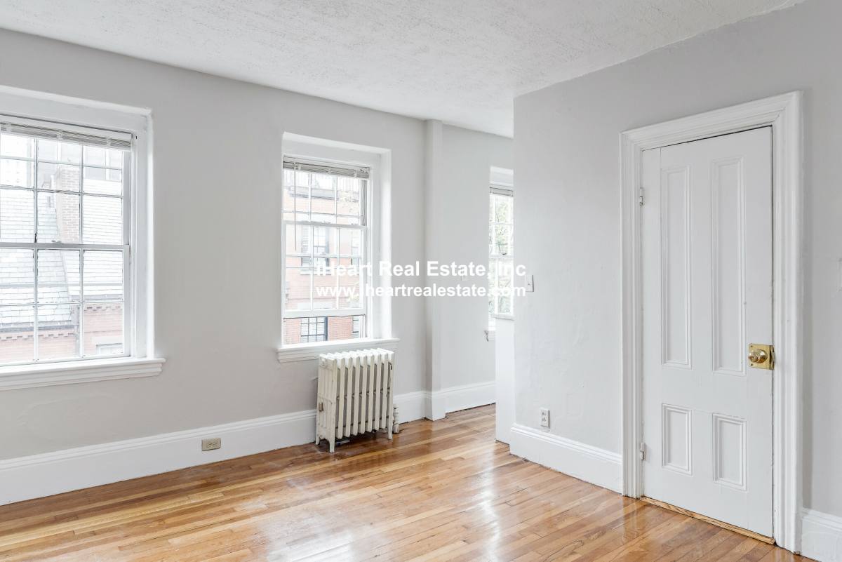 Apartment for rent at 47 S Russell #4, Boston, MA 02114