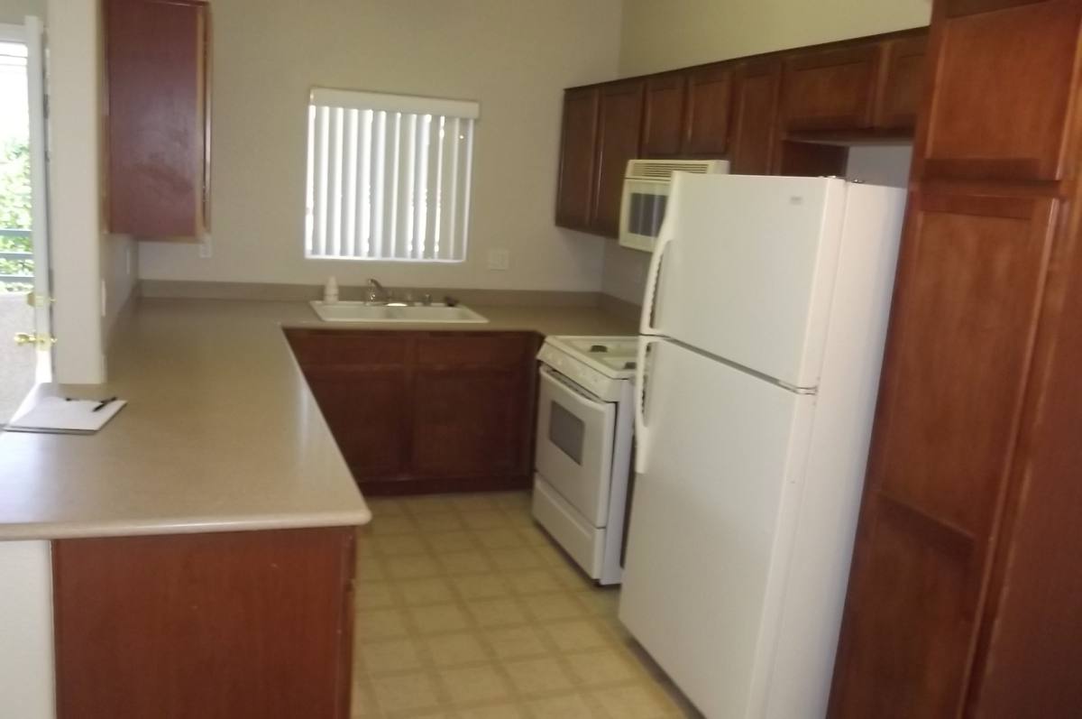 Condo for rent at 2291 W Horizon Ridge Parkway, Henderson, NV 89052